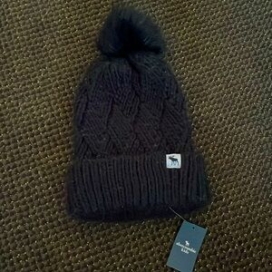 Abercrombie kids black snow hat NWT